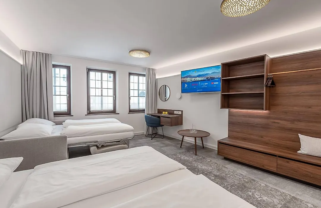 Hotel Mondschein-1